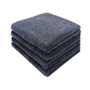 HIGH-QUALITY MICROFIBER CLEANING TOWEL
